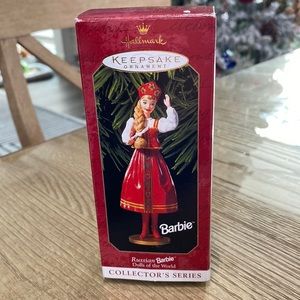 1999 Russian Barbie Dolls Of The World Ornament